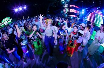 配资猫 2025三亚啤酒节暨美好生活展启幕 持续至11月29日